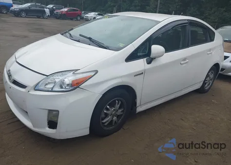 2011 Toyota Prius Two z USA, uszkodzony, nr VIN JTDKN3DU2B1357573
